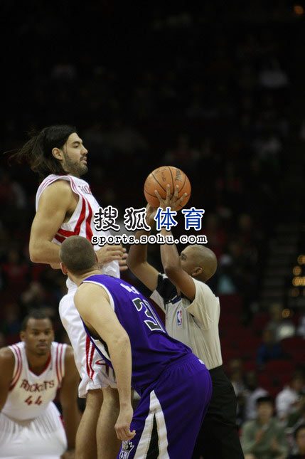 着无数球迷